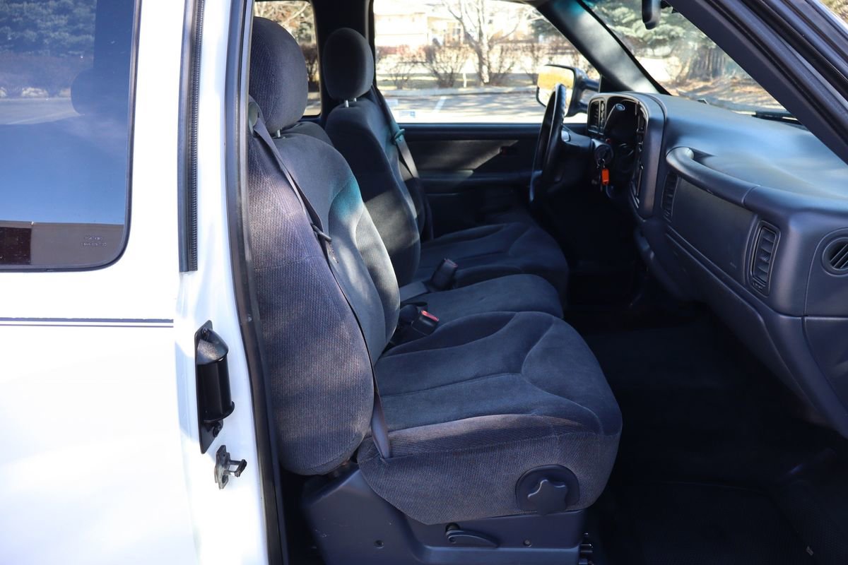 Used 2000 GMC Sierra 2500 SLE image 21