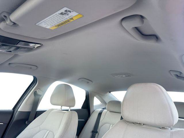 Used 2025 Hyundai Sonata SEL FWD image 16