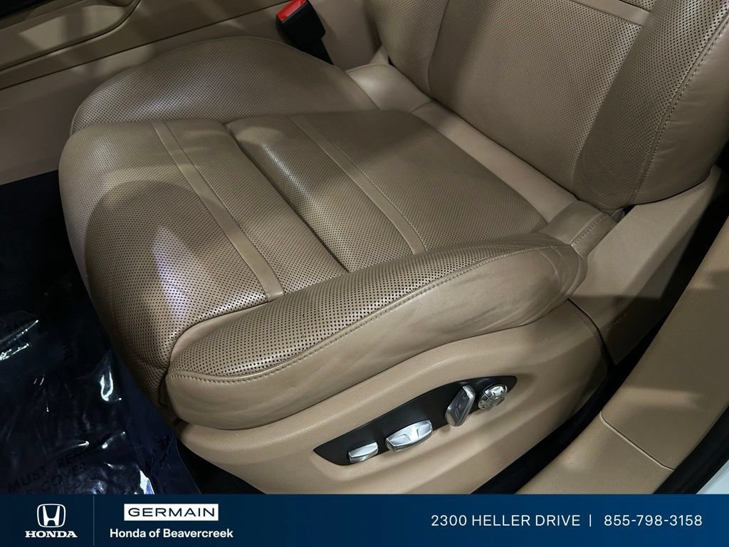 Used 2020 Porsche Cayenne AWD/4WD image 19