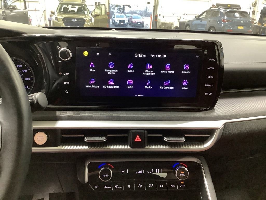 Used 2023 Kia K5 GT-Line w/ GT-Line Premium Package image 17