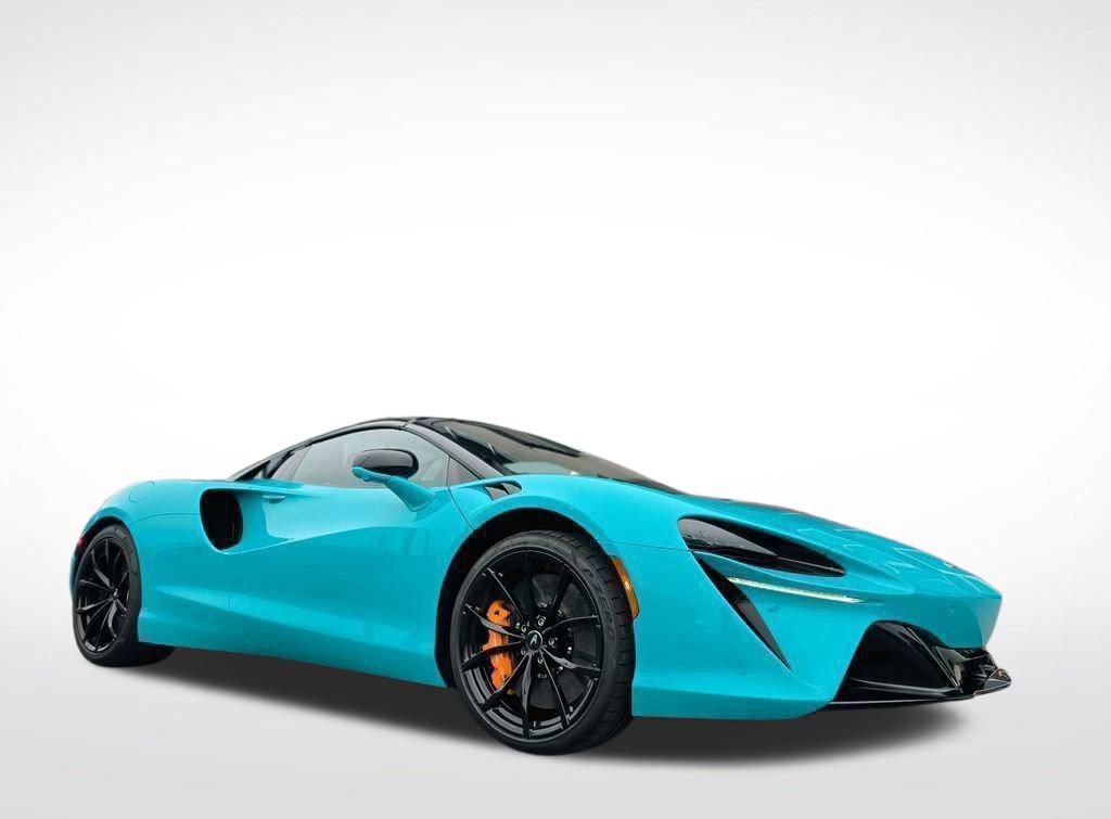 Used 2025 McLaren Artura Spider image 11