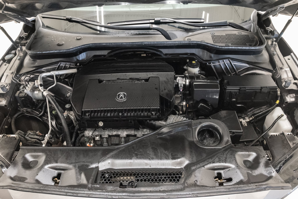 Used 2023 Acura MDX A-Spec AWD/4WD image 6