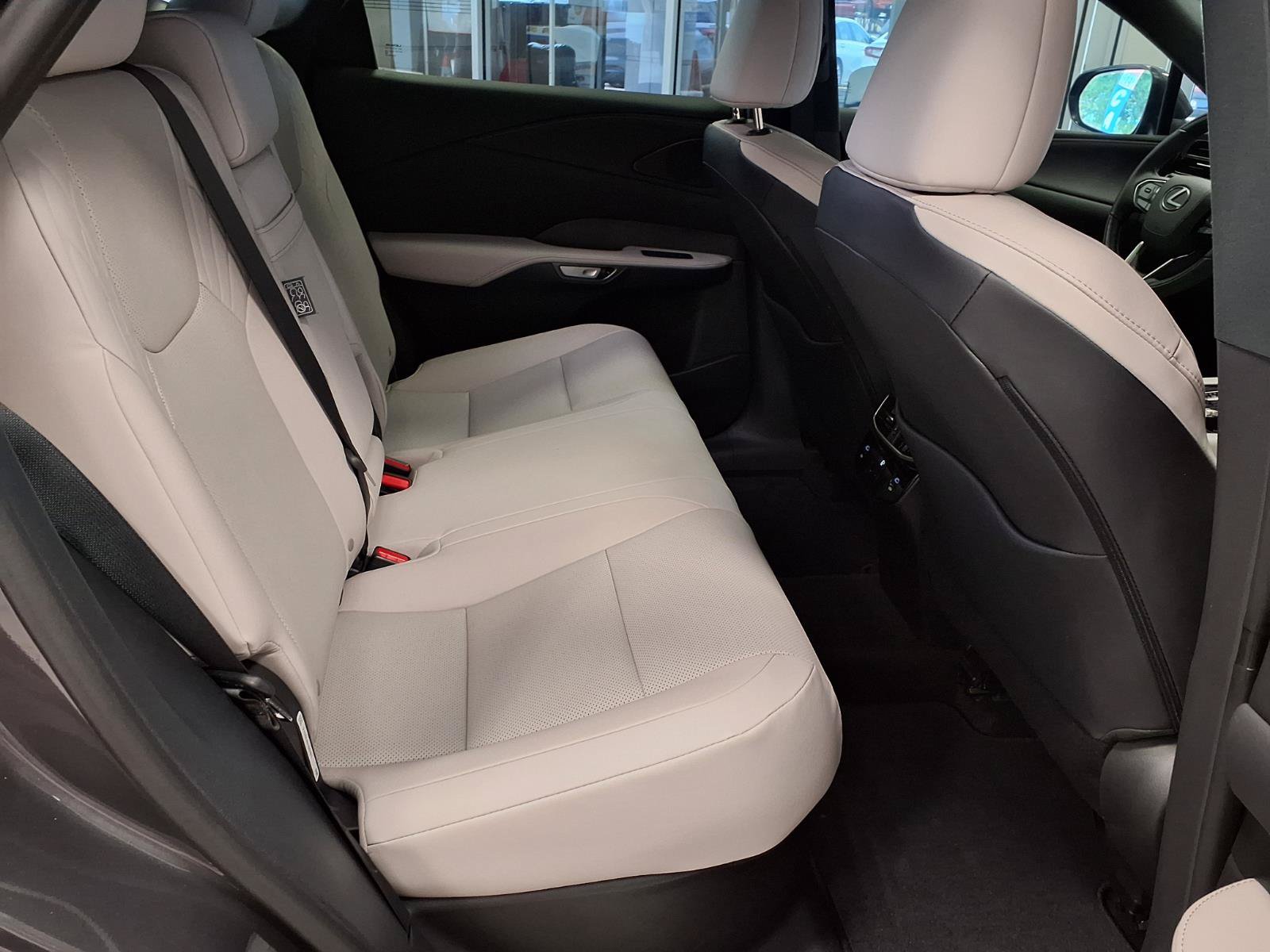 Used 2024 Lexus RX 350 Premium w/ Convenience Package FWD image 14