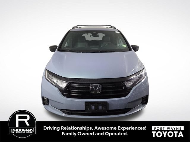 Used 2024 Honda Odyssey Sport image 3