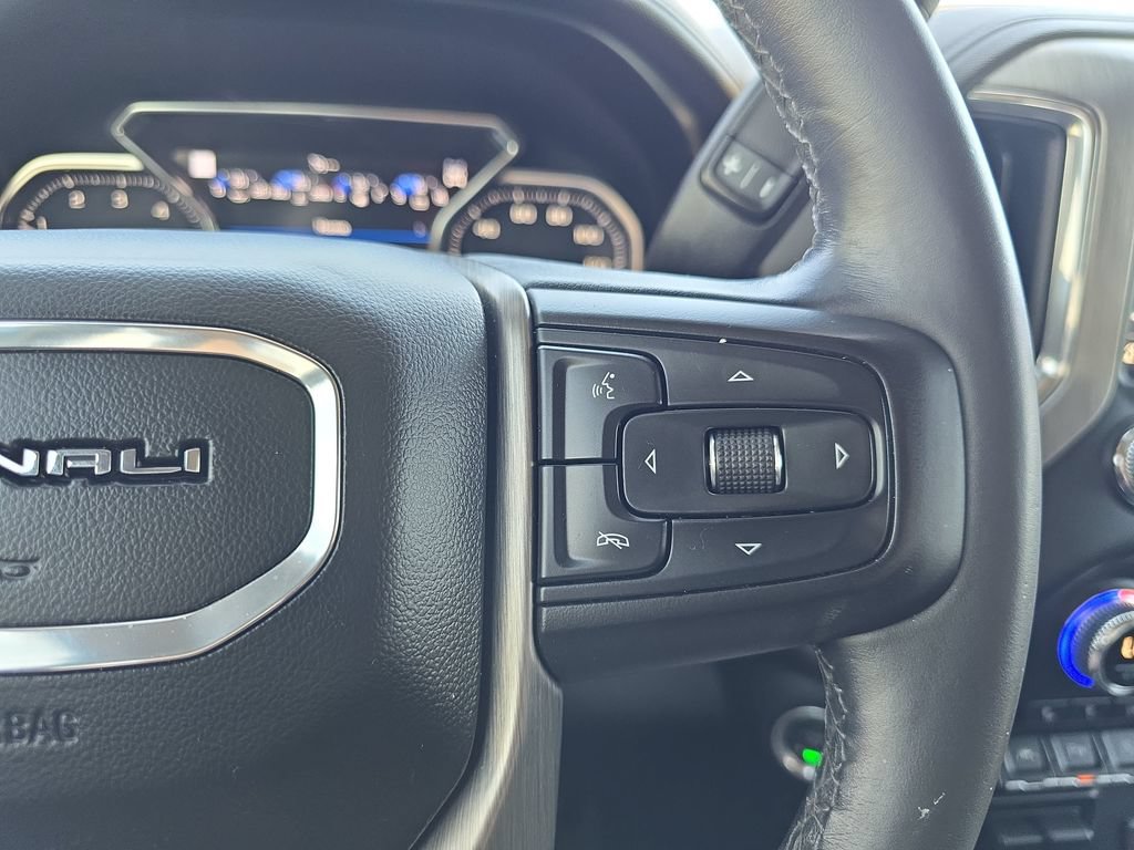 Used 2021 GMC Sierra 1500 Denali w/ Denali Ultimate Package AWD/4WD image 19
