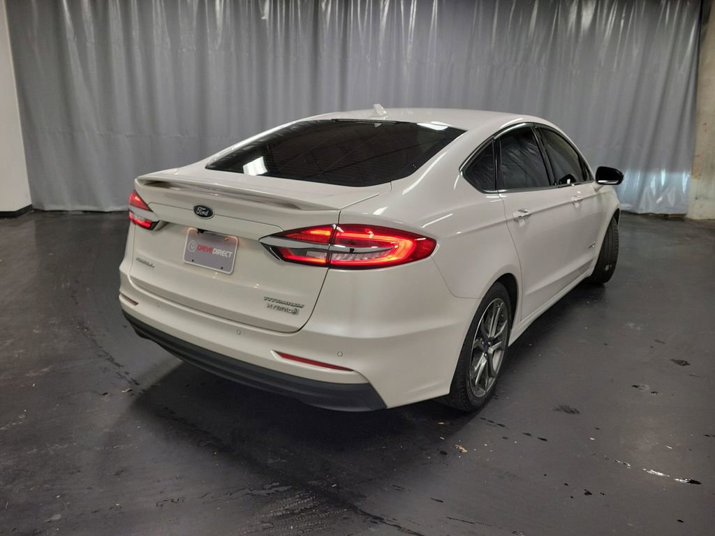 Used 2019 Ford Fusion Titanium image 9