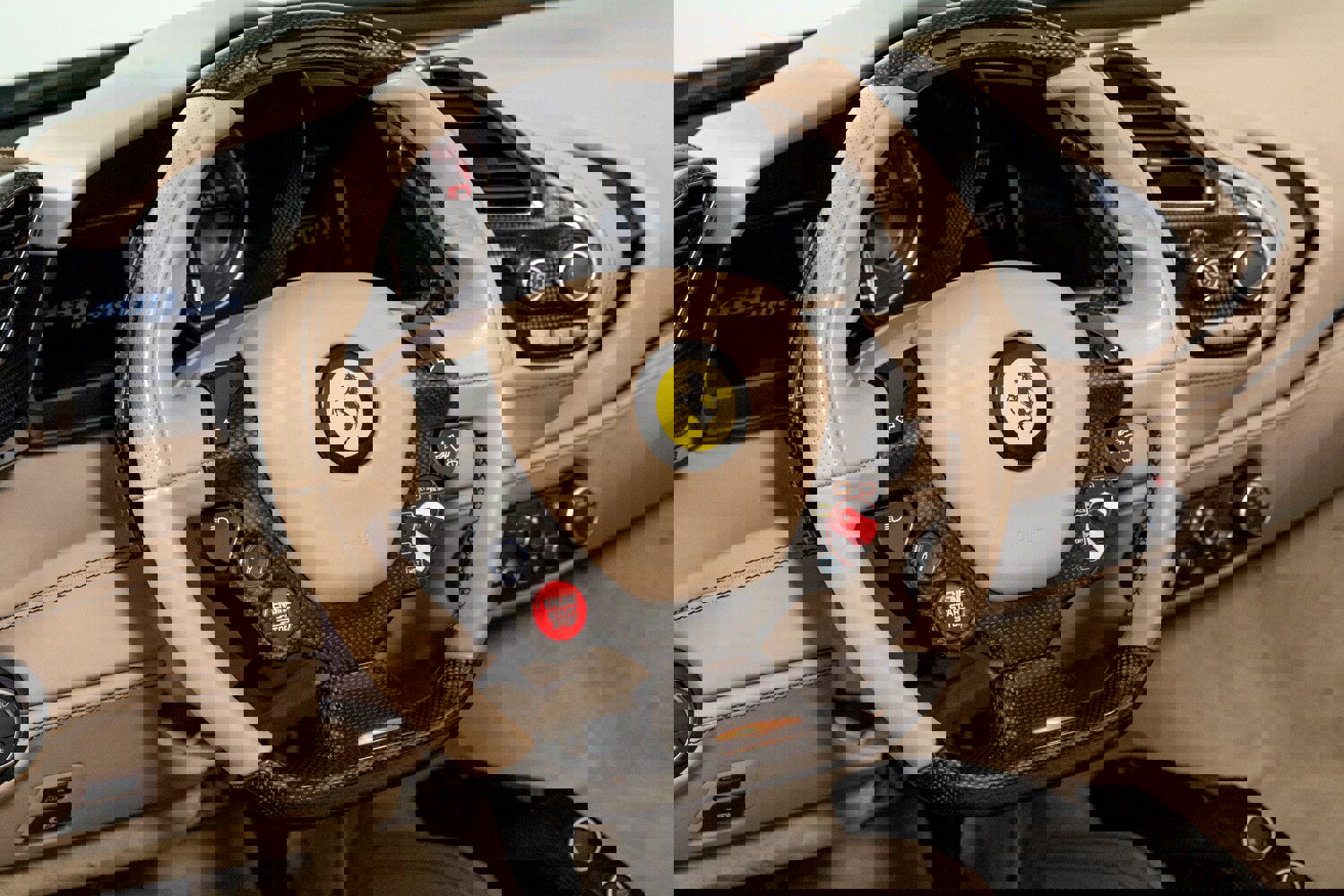 Used 2018 Ferrari 488 Spider image 29