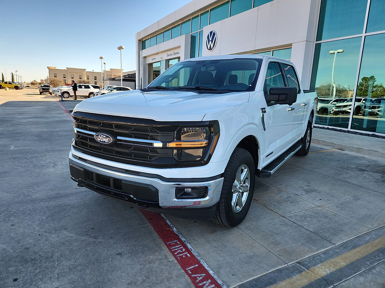 Used 2024 Ford F150 XLT w/ Mobile Office Package image 3