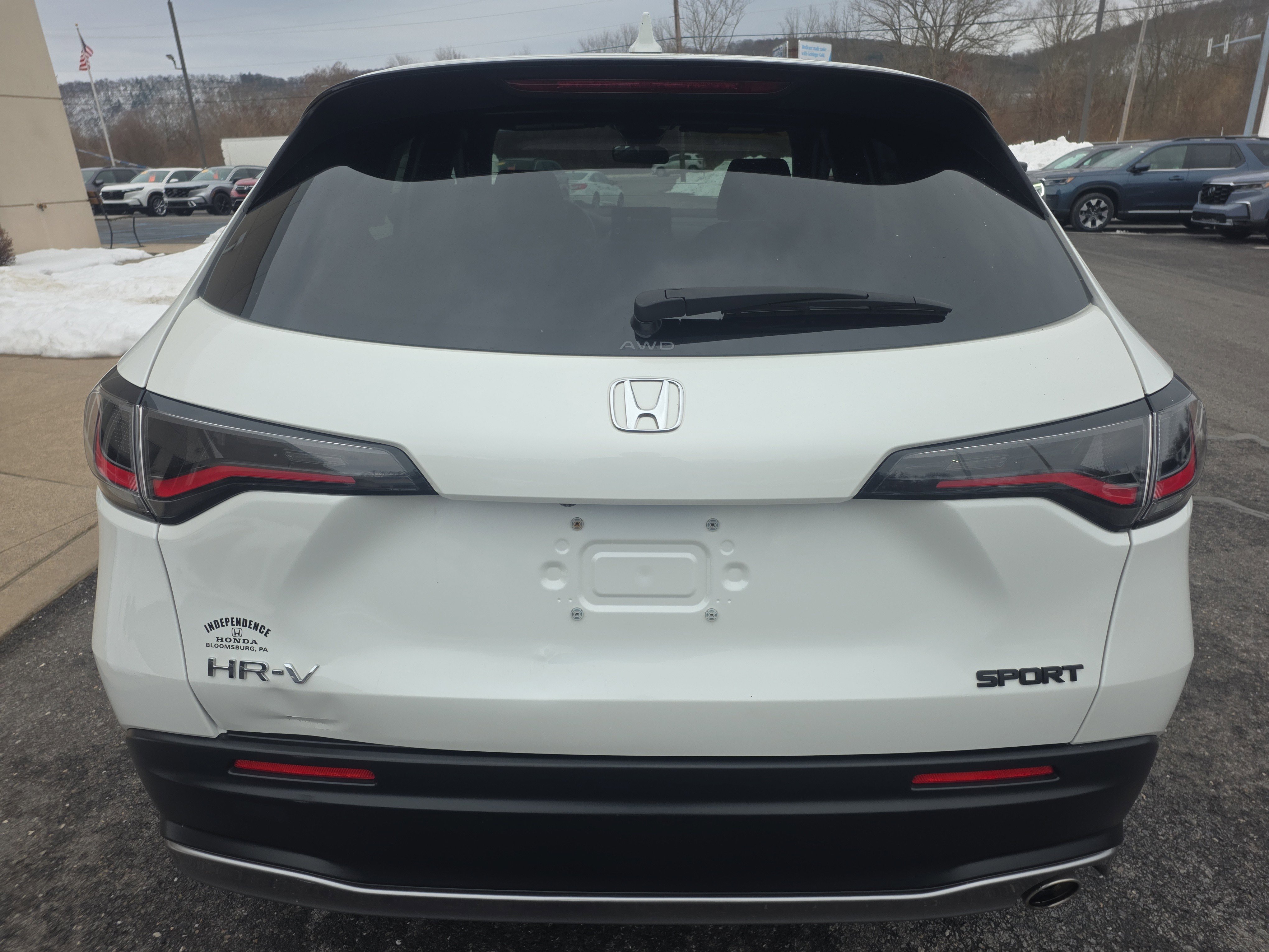 Used 2023 Honda HR-V Sport image 6