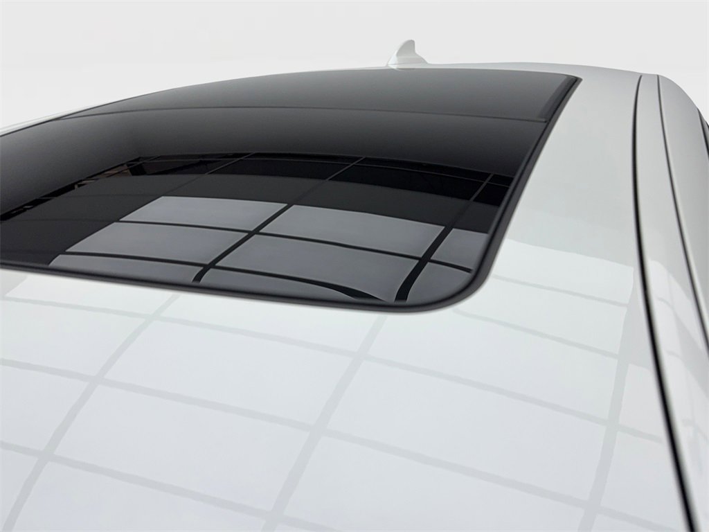 Used 2023 BMW X6 xDrive40i image 13