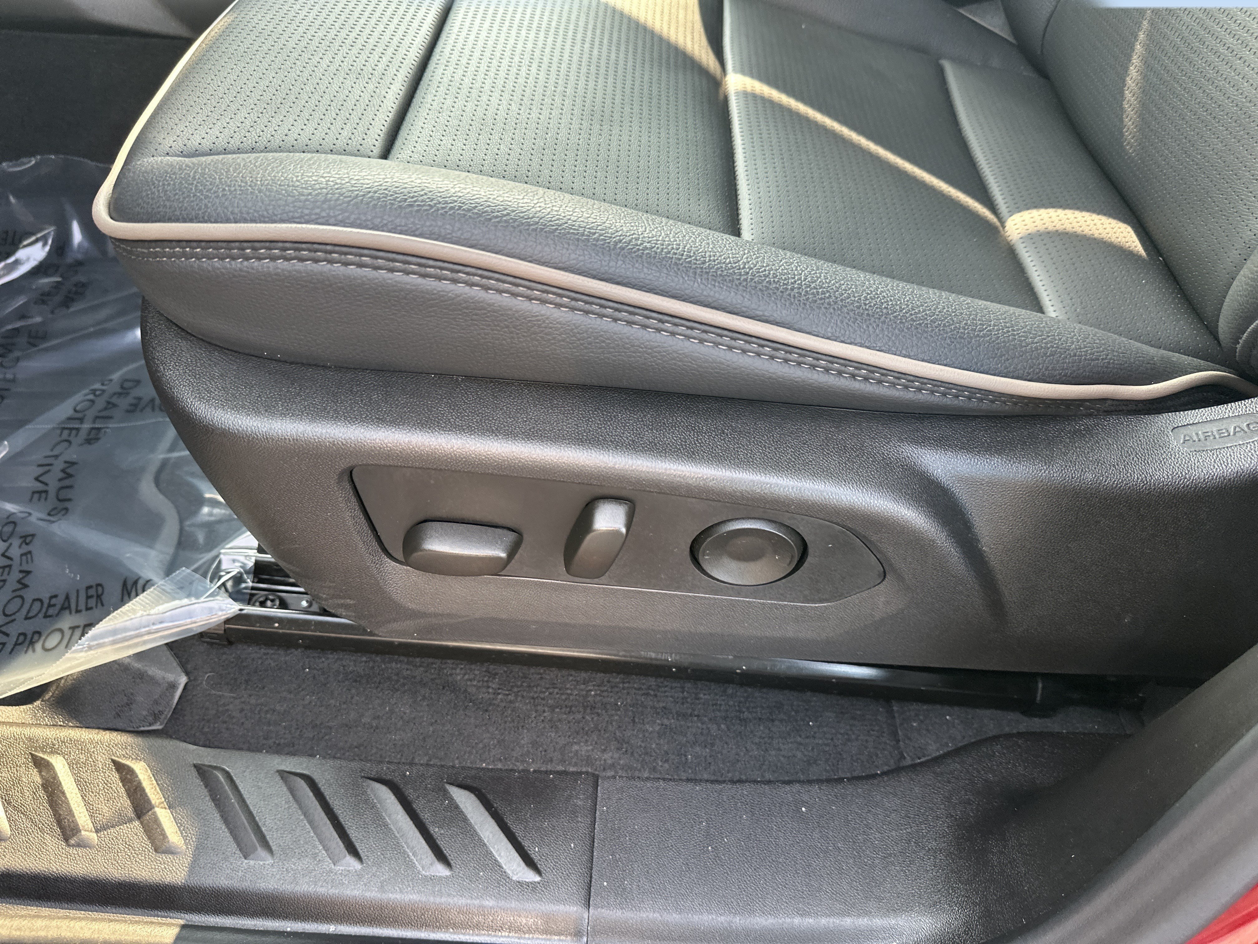Certified 2026 GMC Canyon Denali AWD/4WD image 11