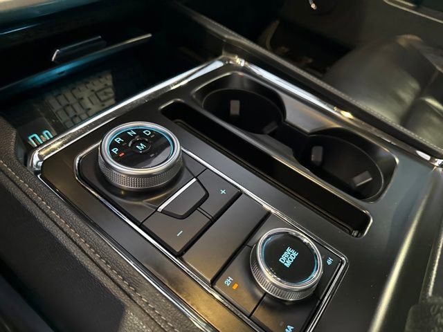 Used 2022 Ford Expedition XLT image 26