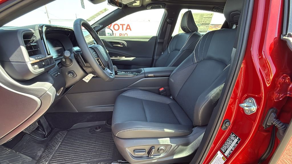 New 2026 Toyota Crown Platinum image 11