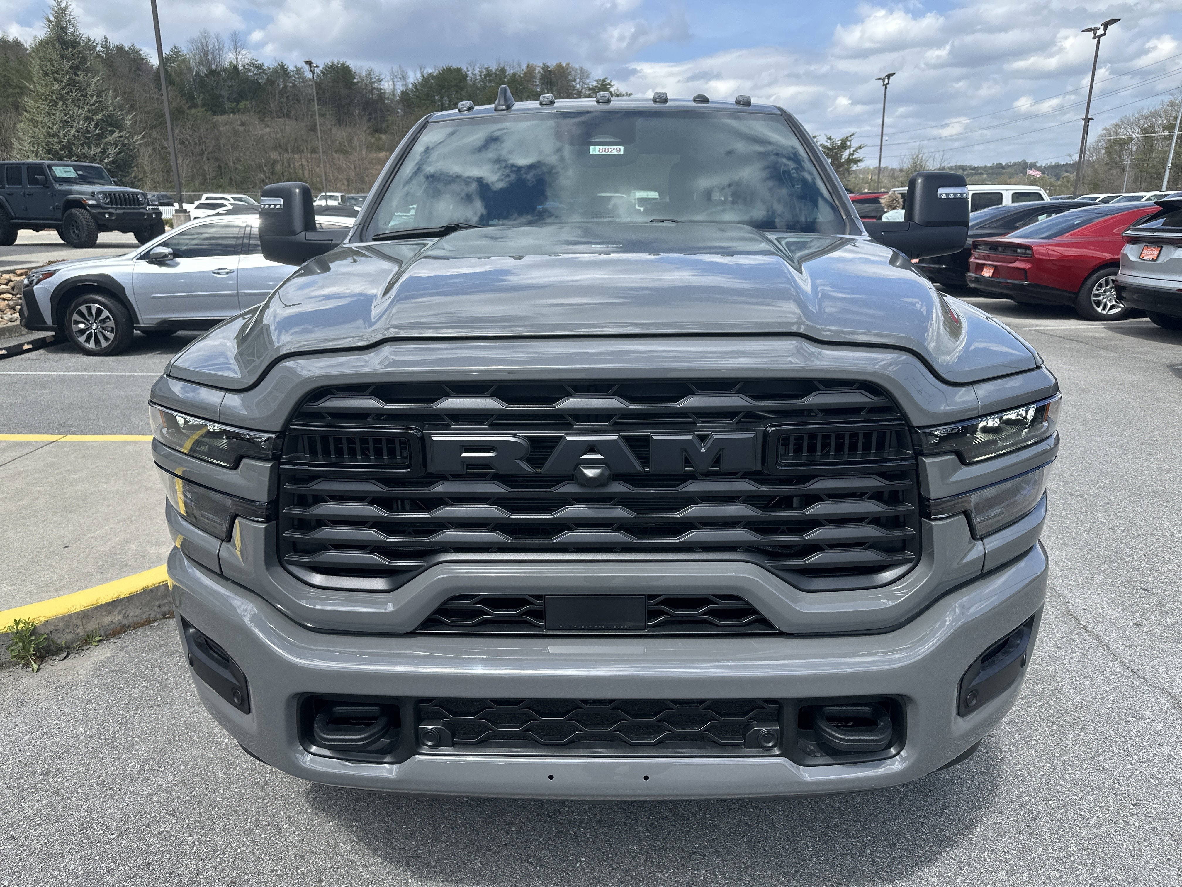 New 2026 RAM 2500 Big Horn AWD/4WD image 4