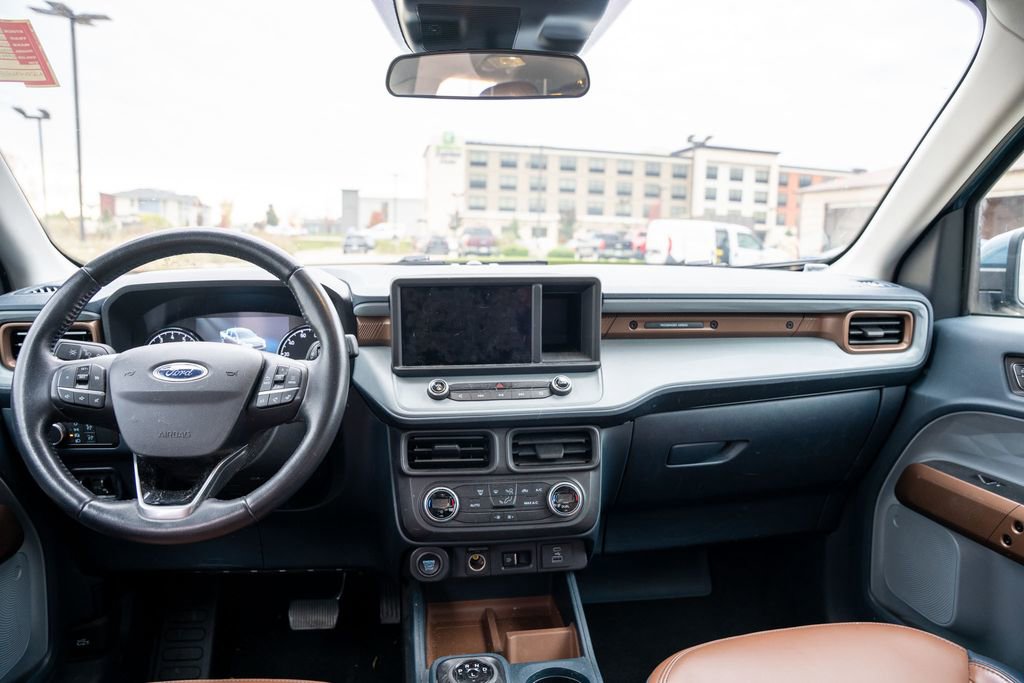 Used 2022 Ford Maverick Lariat w/ Equipment Group 500A Standard image 15