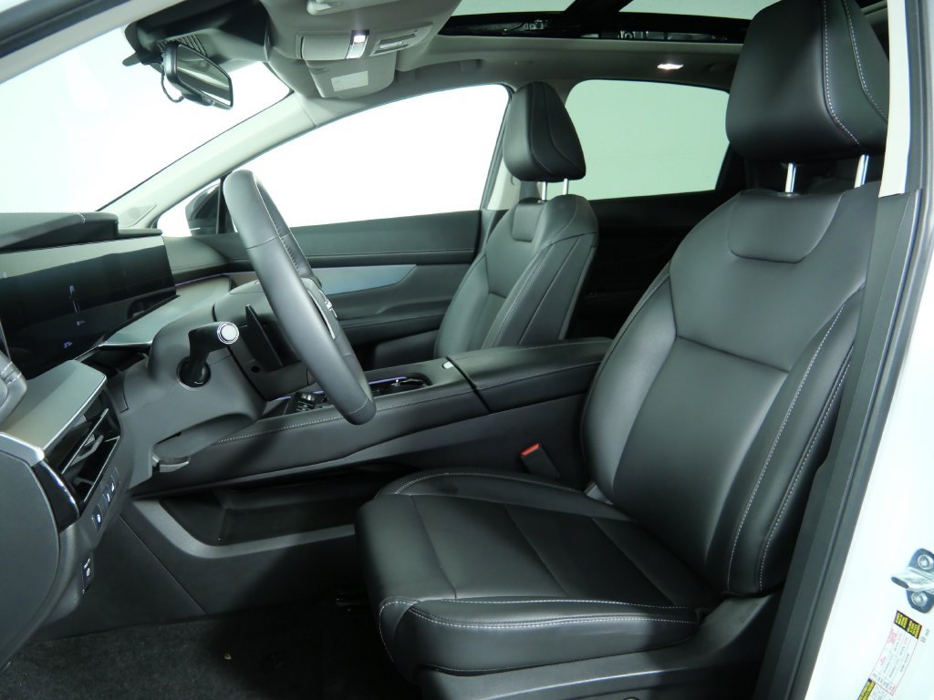 Used 2025 Nissan Murano SL w/ Cargo Package AWD/4WD image 15