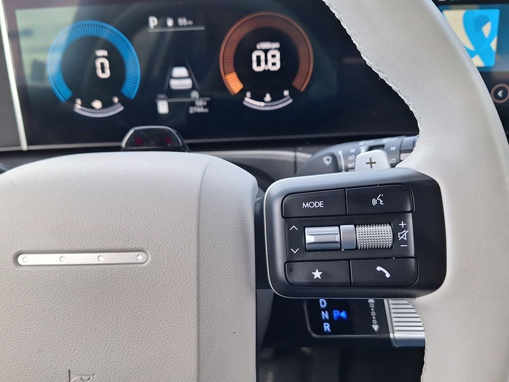 New 2025 Hyundai Santa Fe SEL image 17