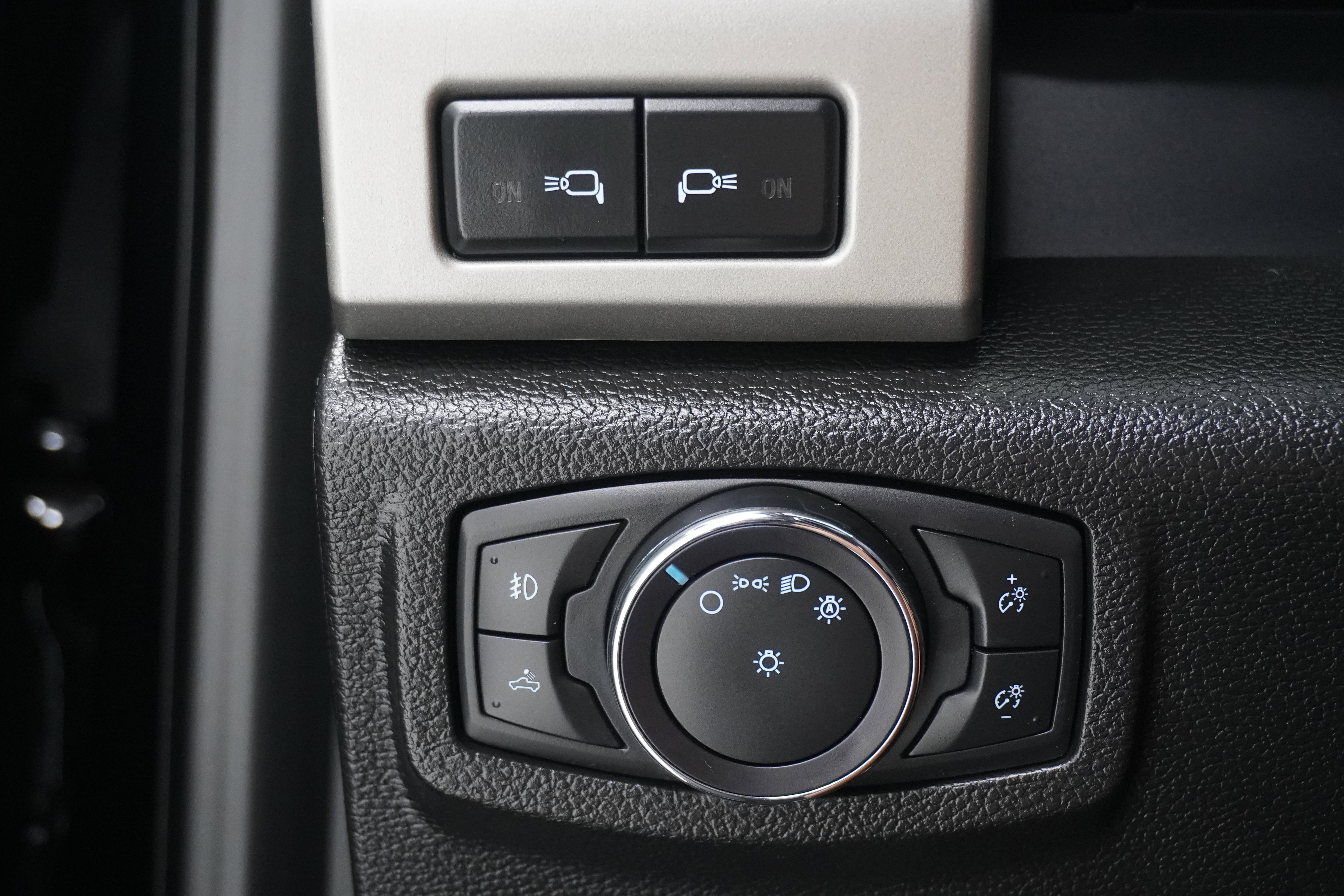 Used 2021 Ford F250 Lariat image 28