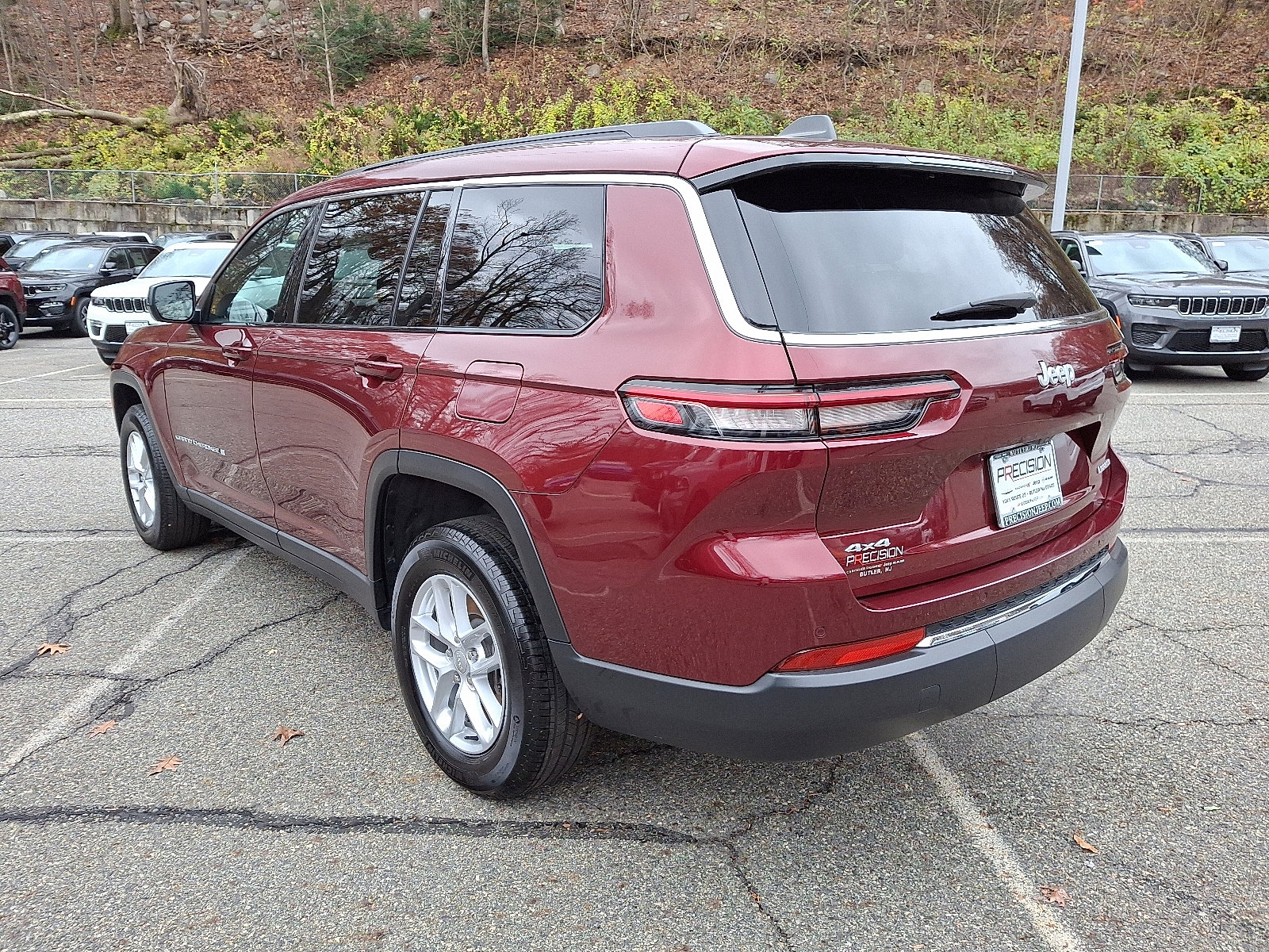 Certified 2024 Jeep Grand Cherokee L Laredo w/ Luxury Tech Group I image 5