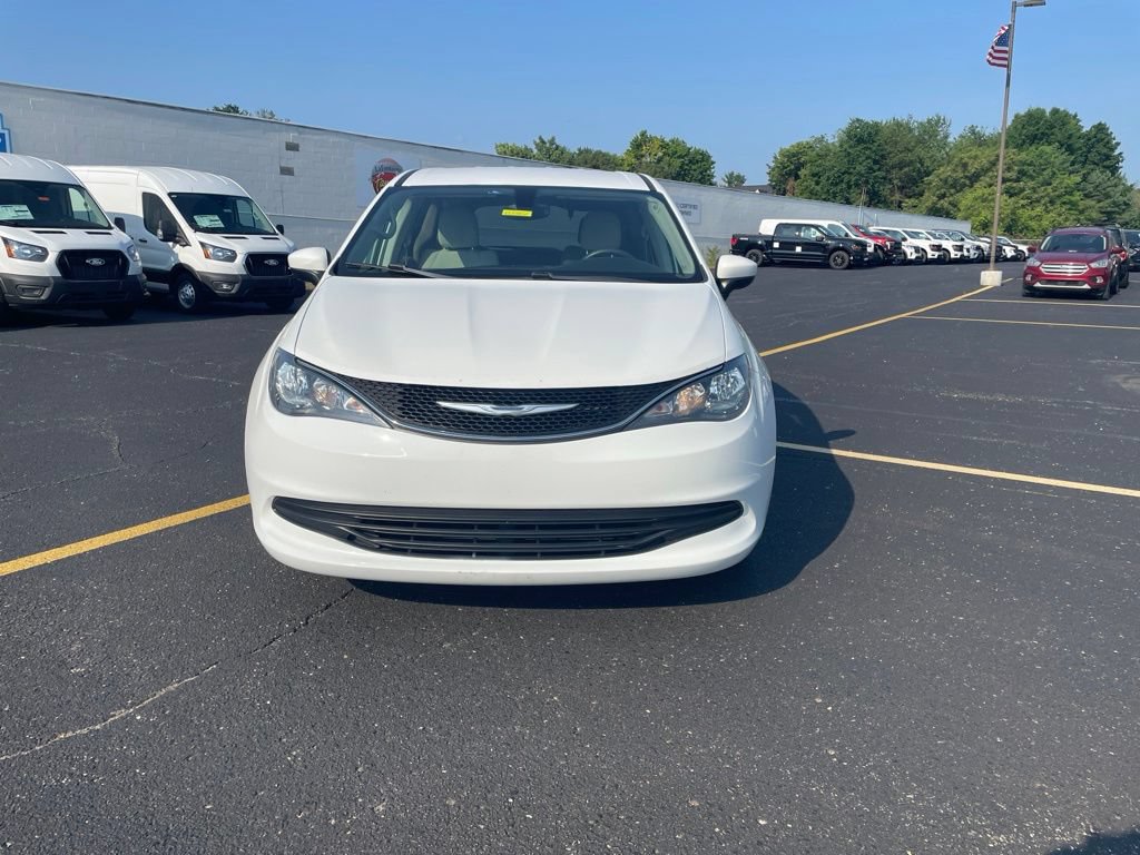 Used 2017 Chrysler Pacifica Touring w/ Tire & Wheel Group