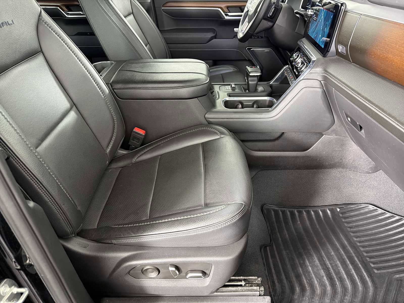 Certified 2023 GMC Sierra 1500 Denali w/ Technology Package image 12