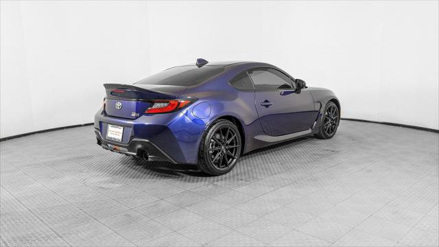 Used 2023 Toyota GR86 Premium w/ ALL Weather Mat Package (TMS) RWD image 8
