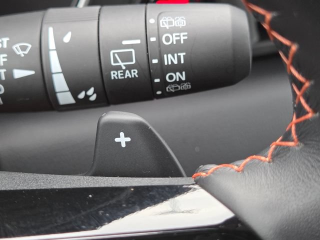 Used 2025 Honda Pilot Sport image 31
