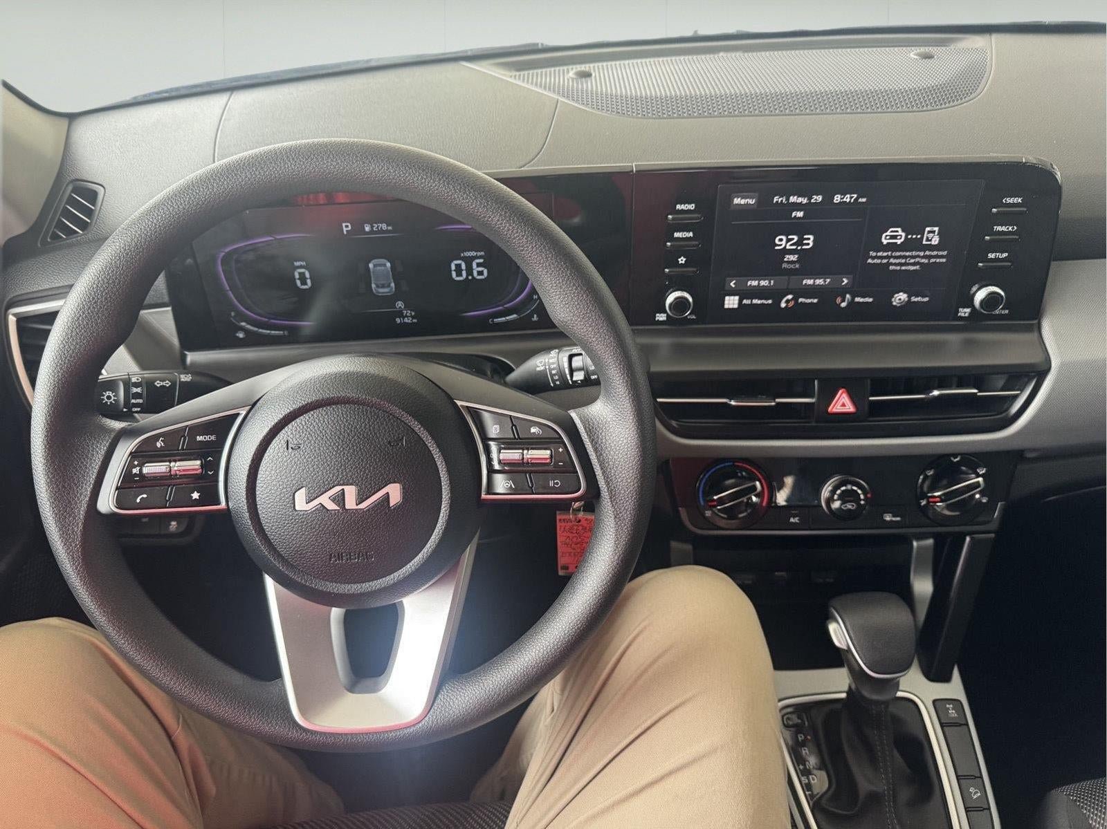 Used 2026 Kia Seltos LX AWD/4WD image 19