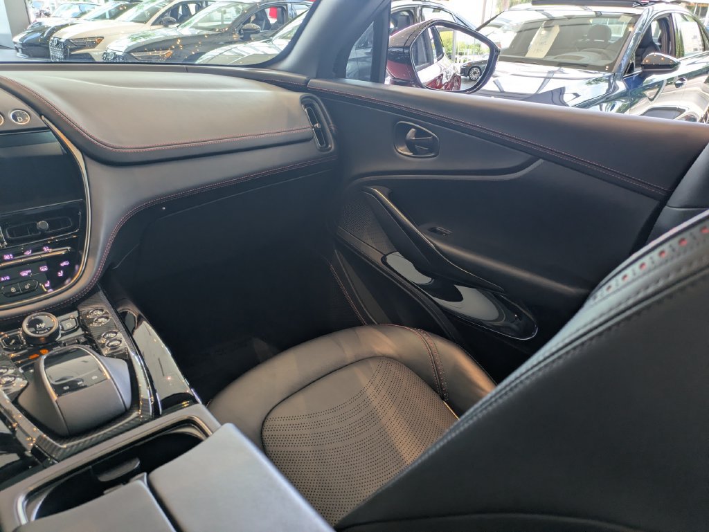 Used 2024 Aston Martin DBX 707 AWD/4WD image 22