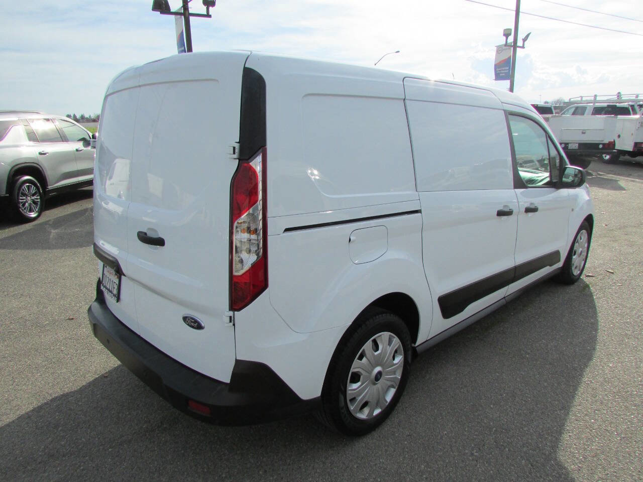 Used 2021 Ford Transit Connect XLT image 6
