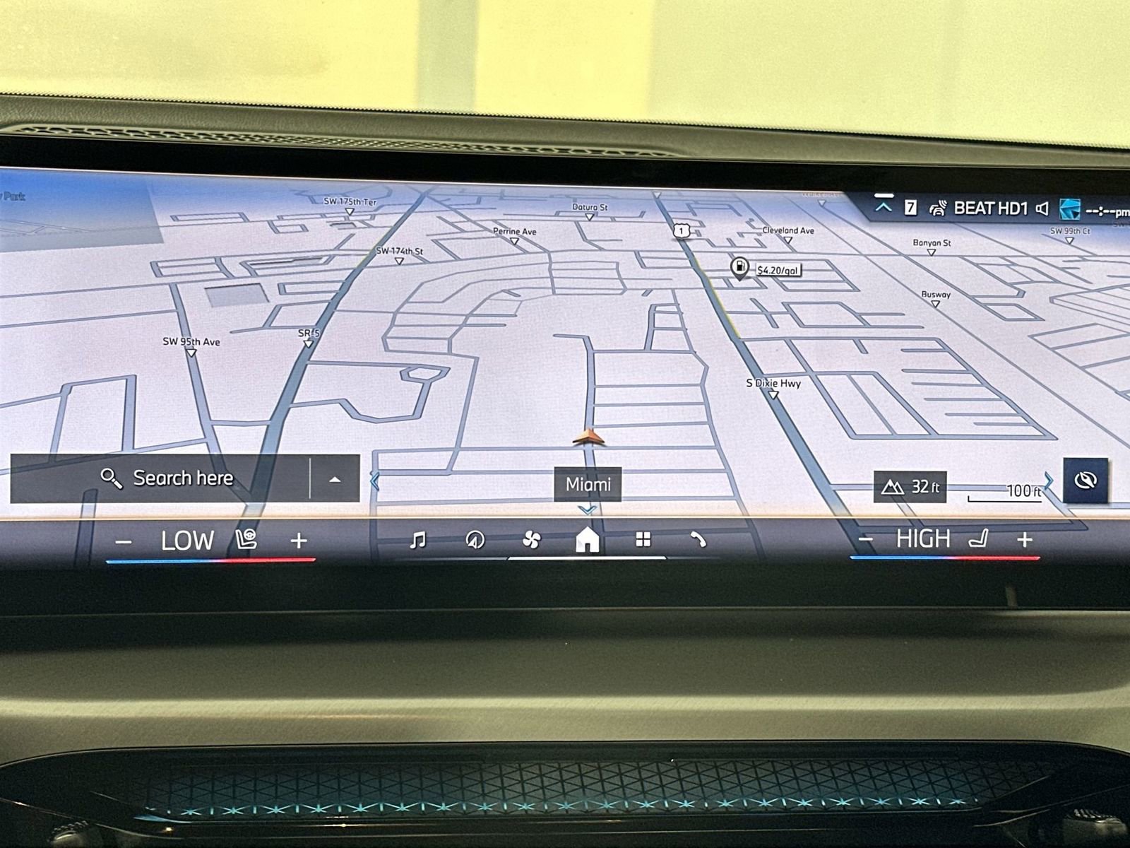 Used 2026 BMW 330i xDrive Sedan image 18