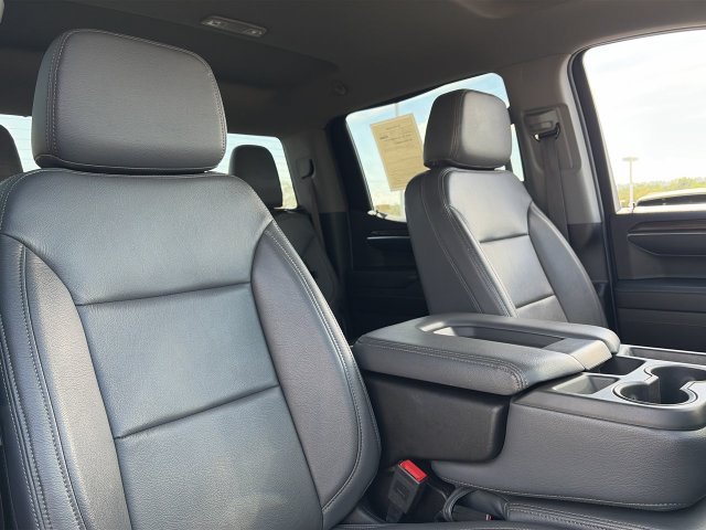 Used 2023 Chevrolet Silverado 1500 RST AWD/4WD image 35