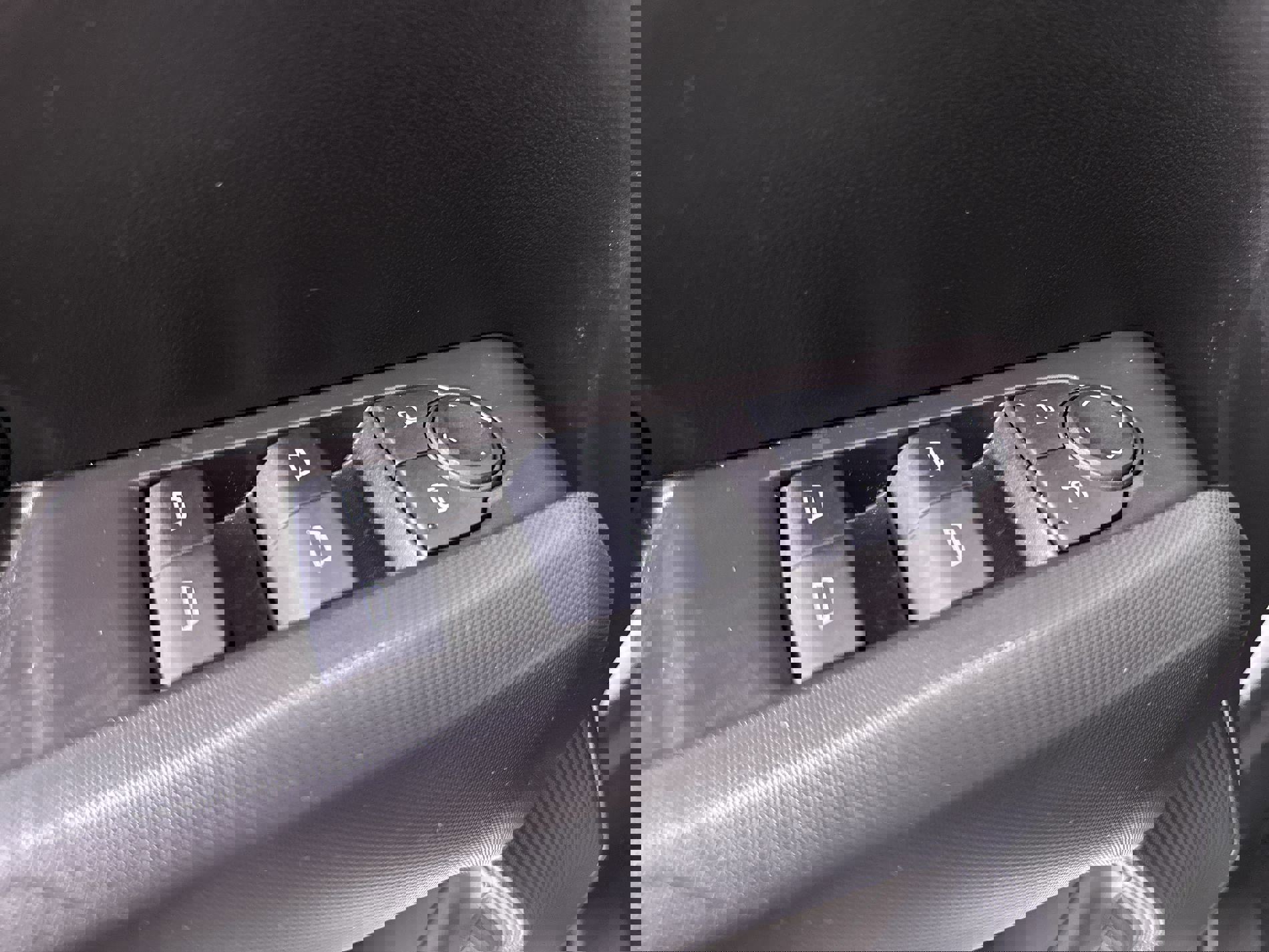 Used 2024 Chevrolet Colorado W/T image 60