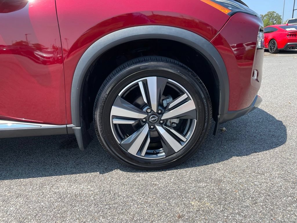 Used 2023 Nissan Rogue SL AWD/4WD image 32