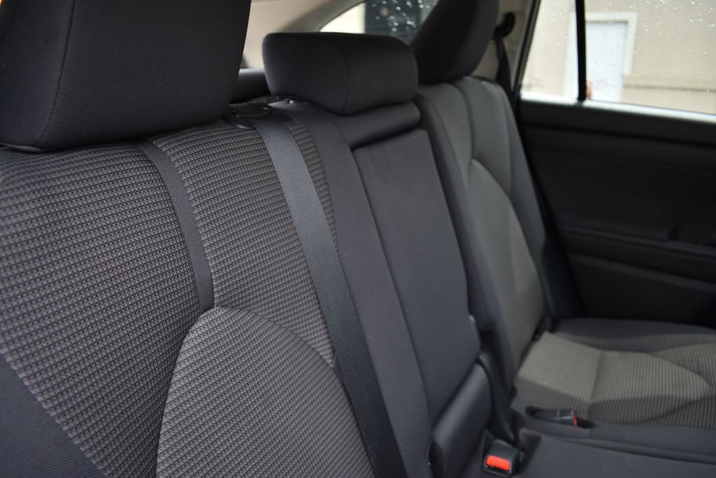 Used 2025 Toyota Highlander LE FWD image 26