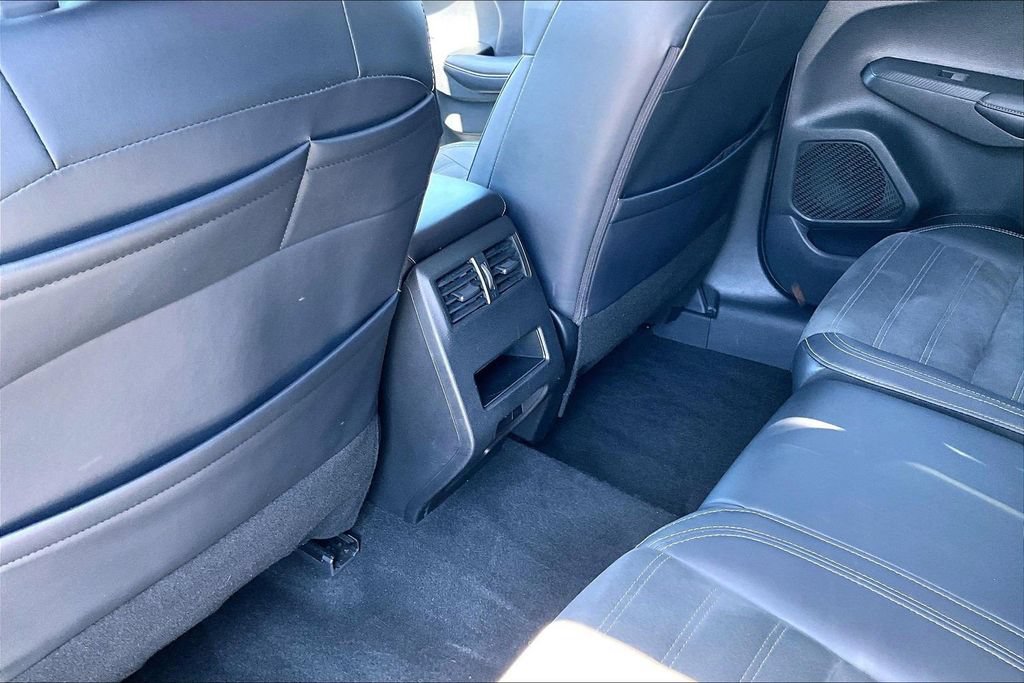 Used 2024 Mitsubishi Outlander SE AWD/4WD image 10