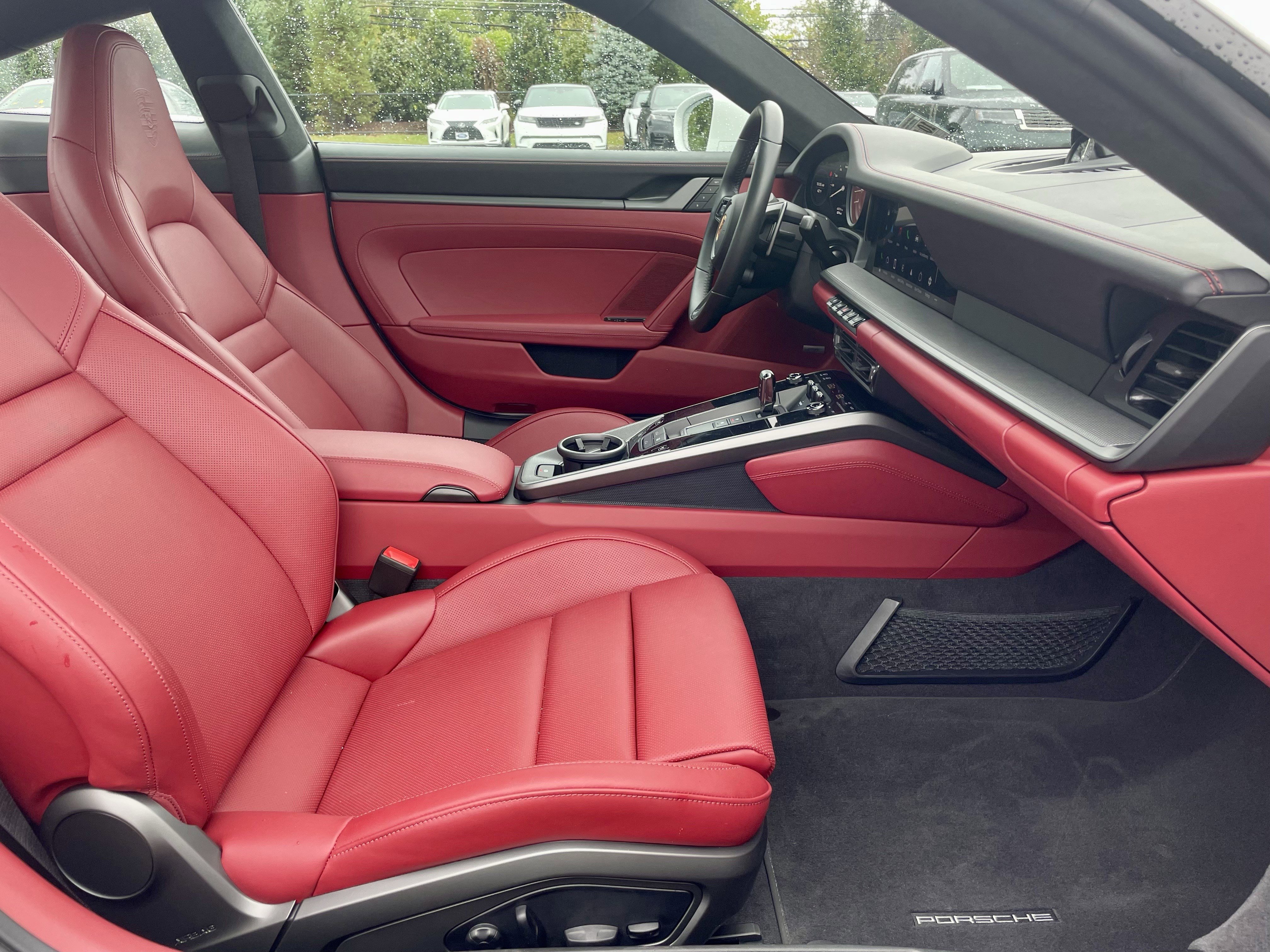 Used 2024 Porsche 911 Carrera 4 image 15