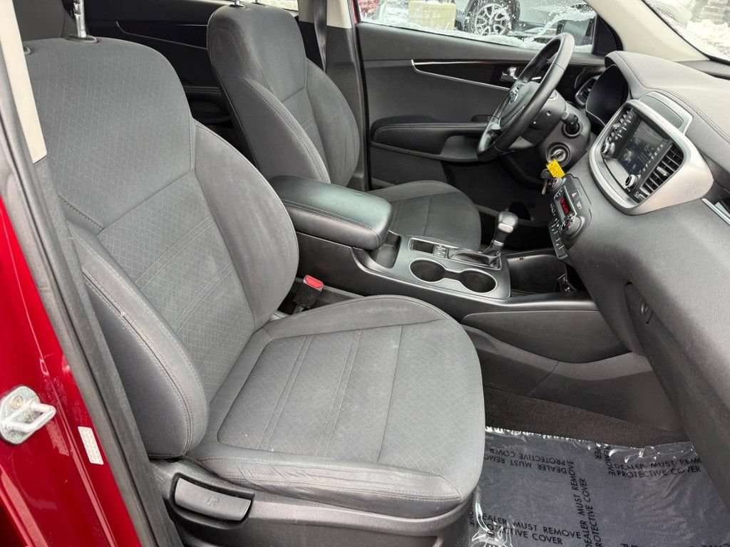Used 2020 Kia Sorento LX w/ LX I4 Convenience Package AWD/4WD image 6
