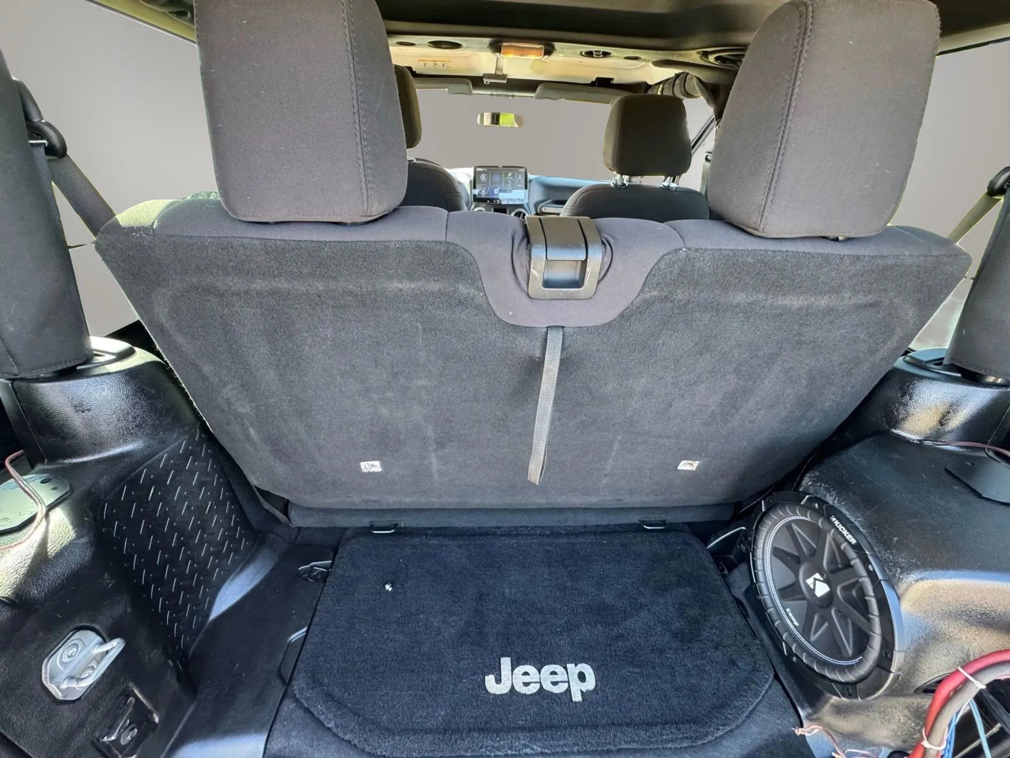 Used 2013 Jeep Wrangler Sport image 15