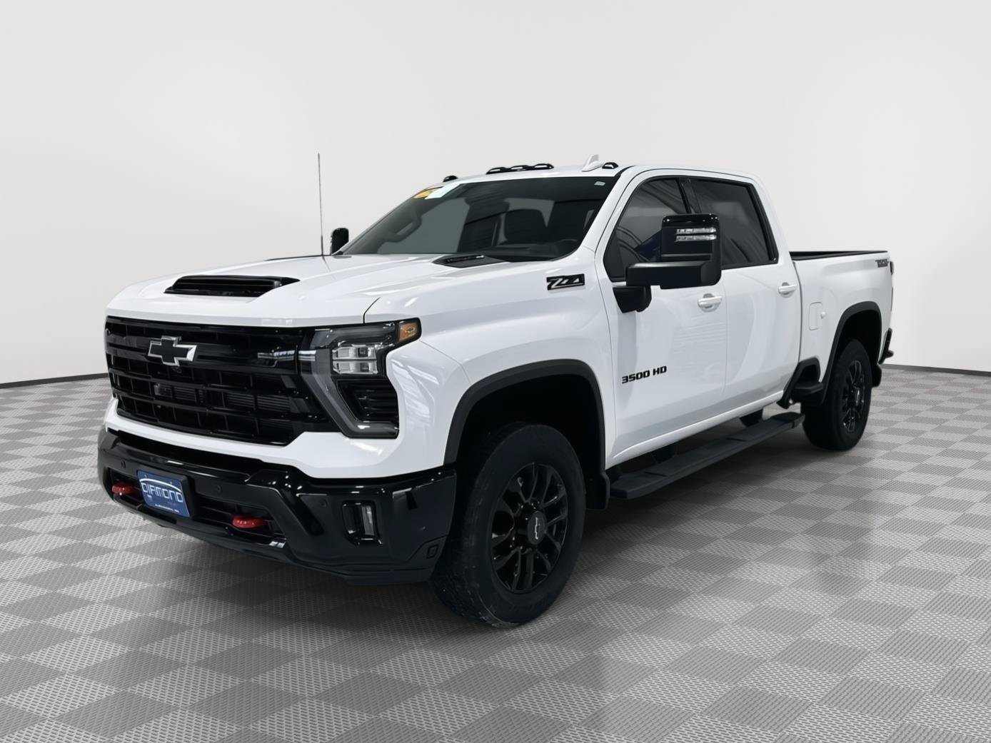 Used 2025 Chevrolet Silverado 3500 LTZ w/ LTZ Plus Package AWD/4WD image 1