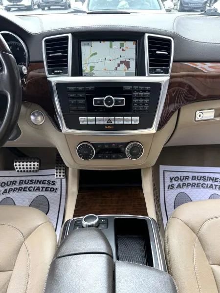 Used 2015 Mercedes-Benz ML 400 4MATIC image 32