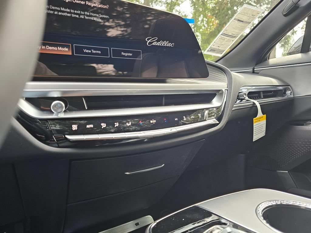 New 2027 Cadillac Lyriq Sport AWD/4WD image 28