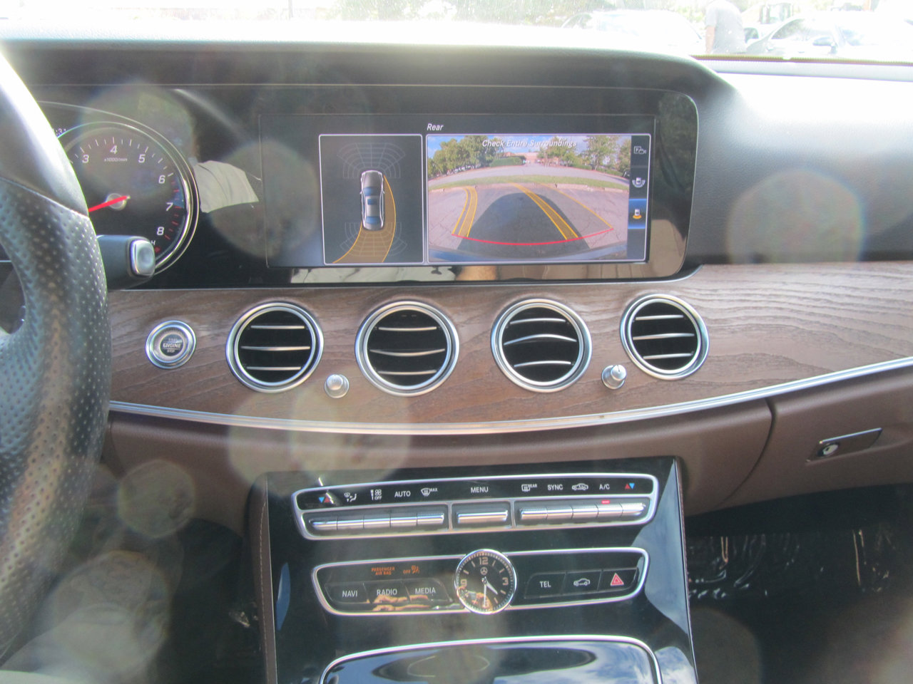 Used 2017 Mercedes-Benz E 300 image 16