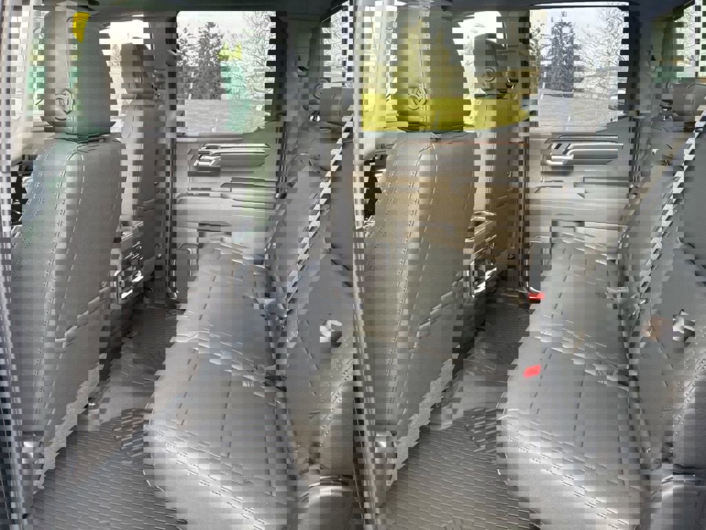 New 2026 Chevrolet Silverado 1500 LTZ w/ LTZ Premium Package image 31