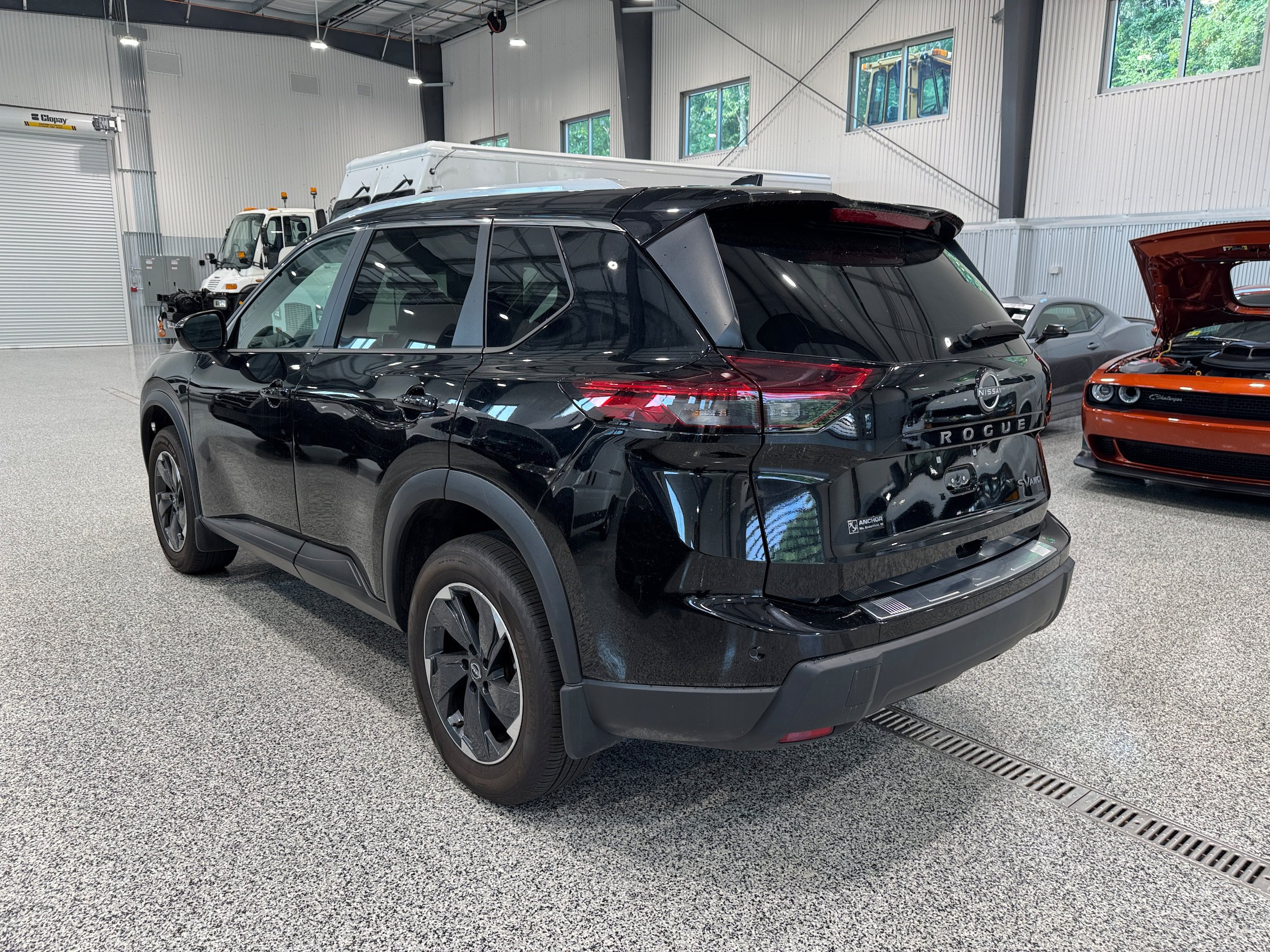 Used 2024 Nissan Rogue SV w/ SV Premium Package AWD/4WD image 7