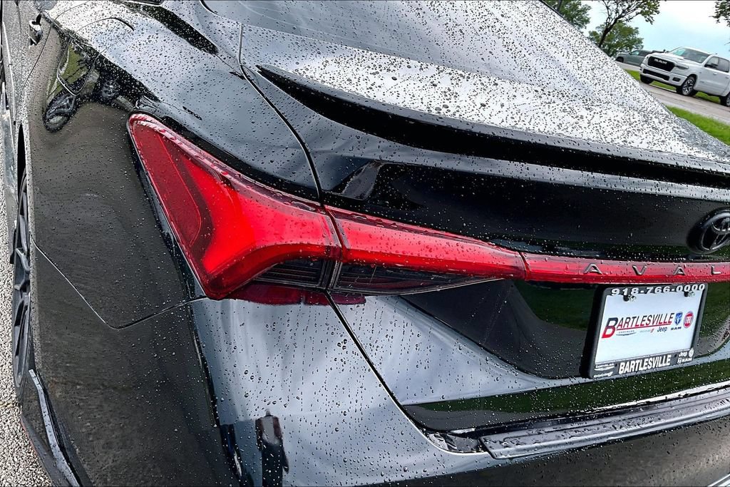 Used 2020 Toyota Avalon TRD FWD image 25