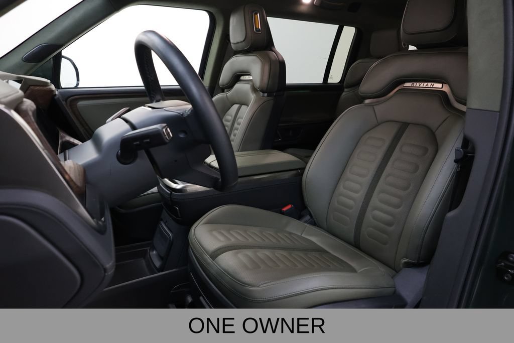 Used 2023 Rivian R1S Adventure AWD/4WD image 9