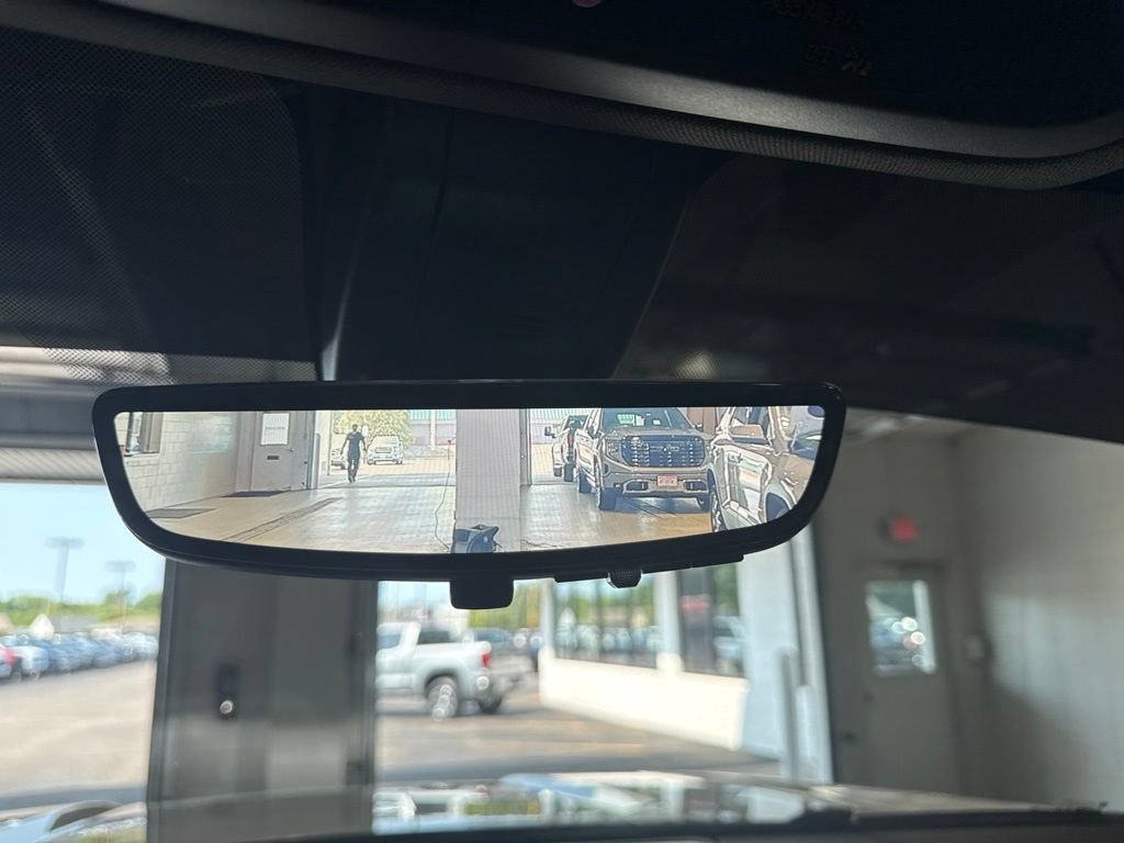 Used 2021 GMC Yukon XL Denali w/ Denali Ultimate Package AWD/4WD image 37