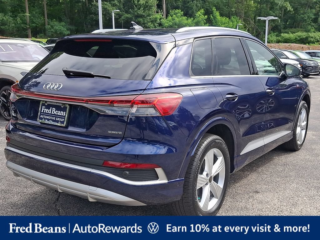 Used 2023 Audi Q4 e-tron Premium Plus w/ Premium Plus AWD/4WD image 7