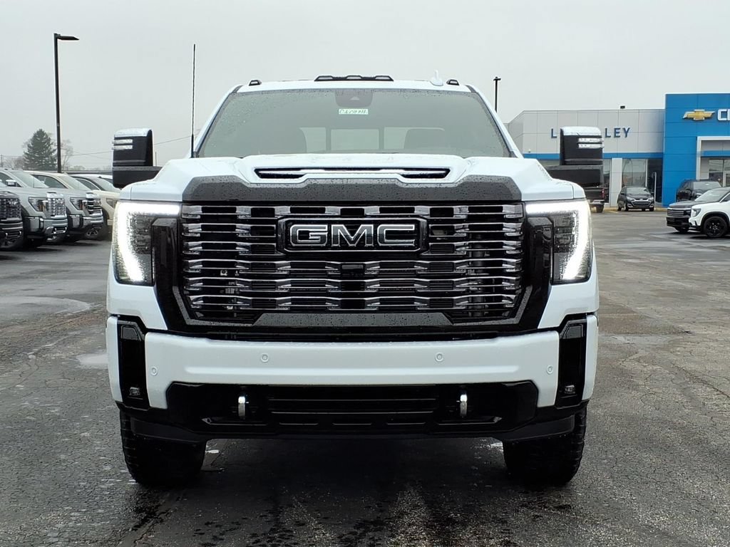 New 2026 GMC Sierra 2500 Denali Ultimate AWD/4WD image 2